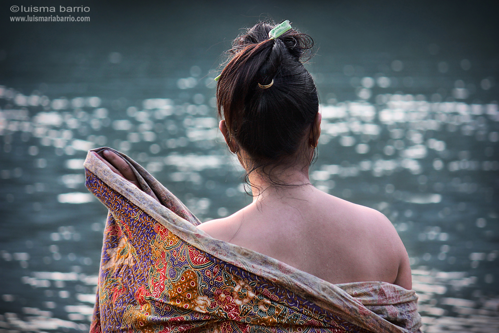 traditional life laos bath time river