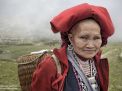 red dzao woman vietnam